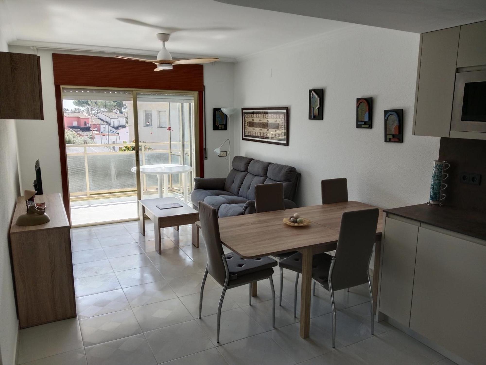 Cozzy Flat In A Quiet And Nice Area / Acogedor Apartamento En Zona Tranquila Y Agradable Cambrils Exteriör bild
